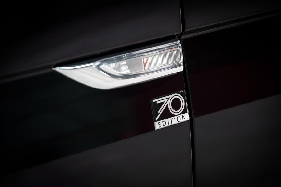 Детали экстерьера Volkswagen Transporter 70 Edition (T6) 2017 года  (фото 2 из 10)